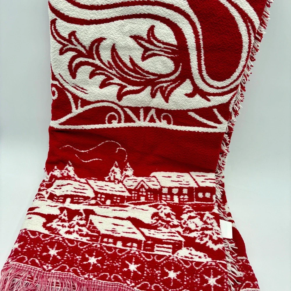 Martha‎ Stewart Christmas Santa Sleigh Decorative Throw Blanket
